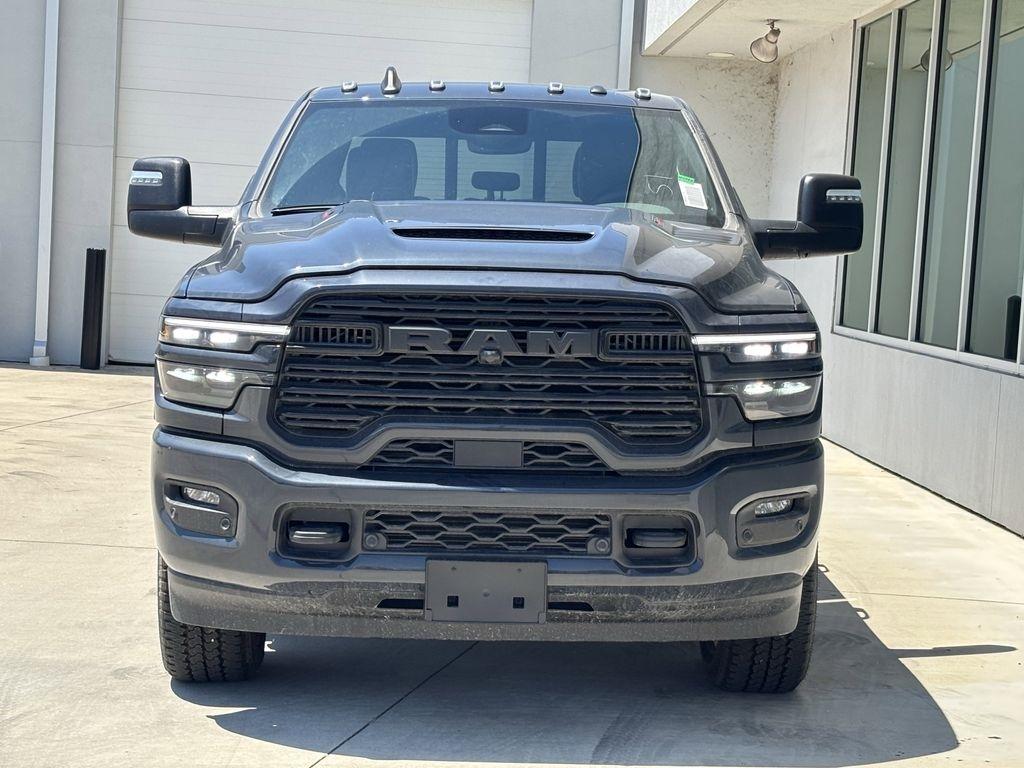 RAM 2500 Laramie Crew Cab 4WD 2026