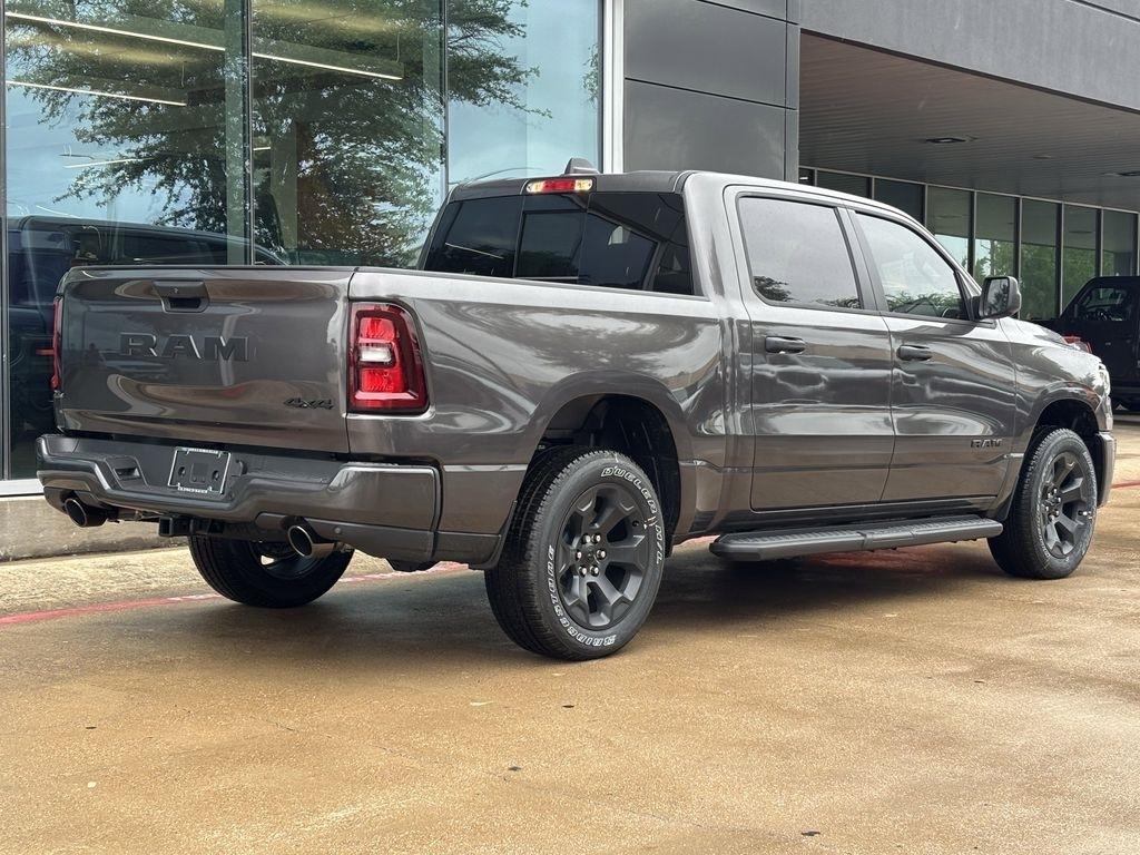 RAM 1500 Tradesman Crew Cab SWB 4WD 2026
