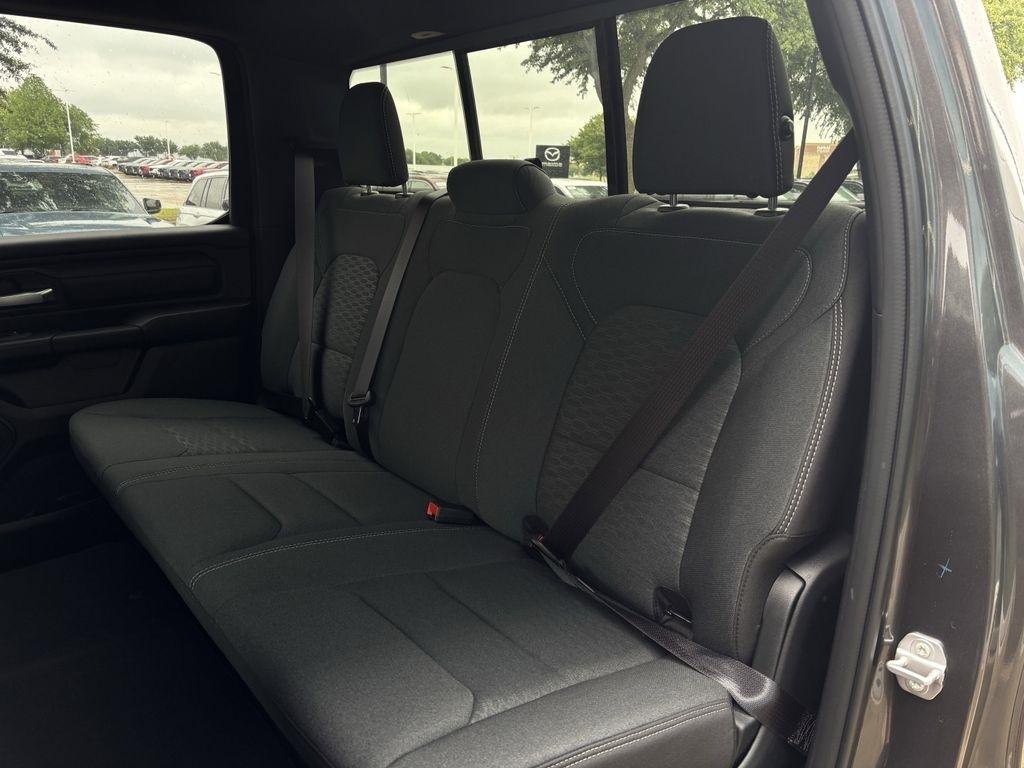 RAM 1500 Tradesman Crew Cab SWB 4WD 2026