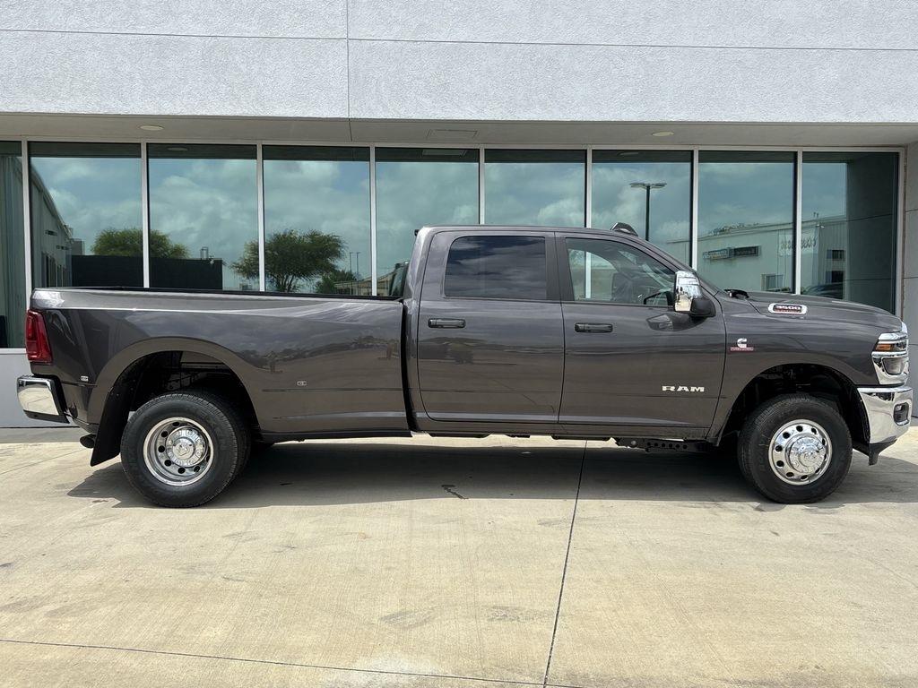 RAM 2500 Laramie Crew Cab 4WD 2026
