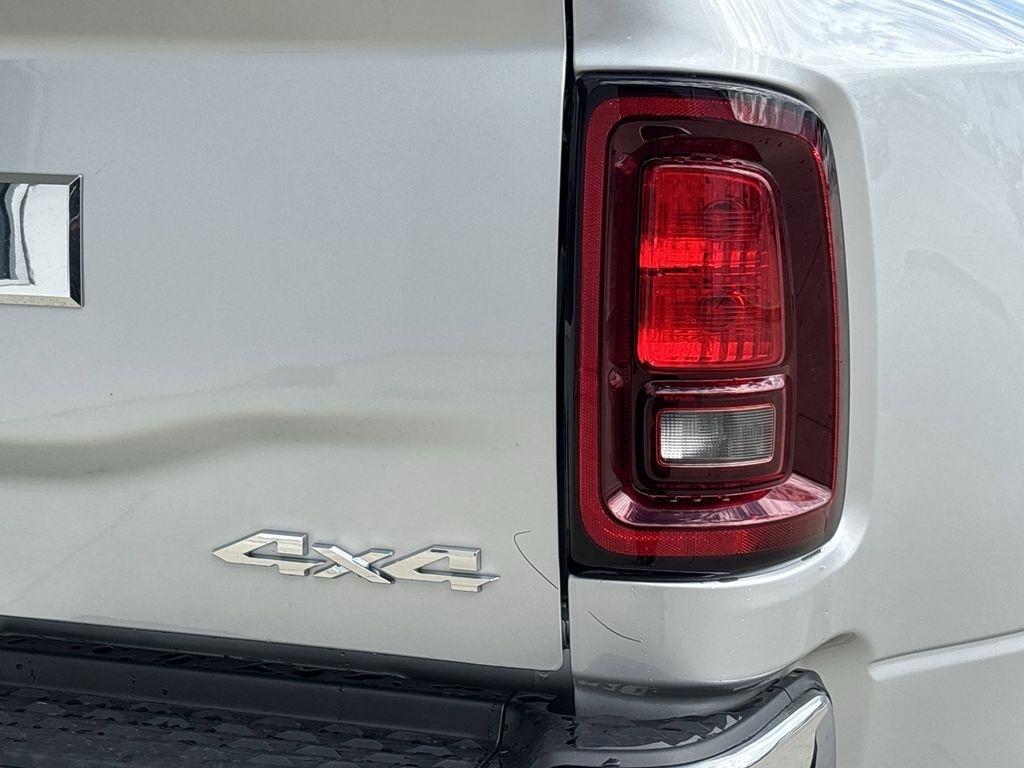 RAM 3500 Big Horn Crew Cab LWB 4WD DRW 2026