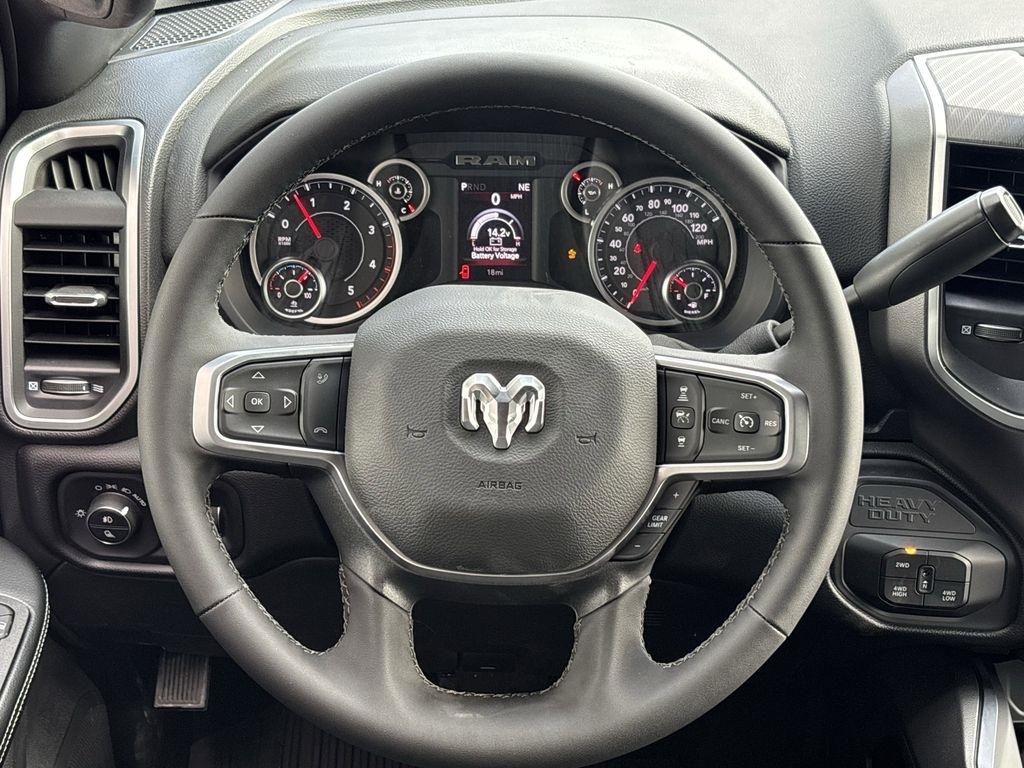 RAM 3500 Big Horn Crew Cab LWB 4WD DRW 2026