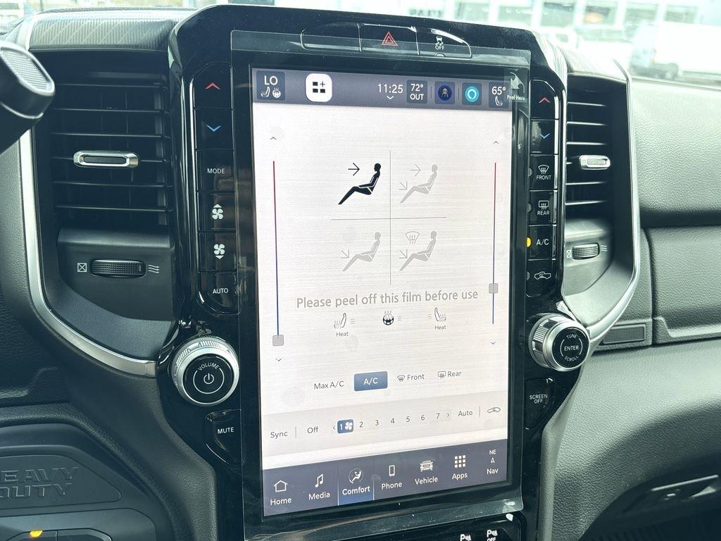 RAM 3500 Big Horn Crew Cab LWB 4WD DRW 2026