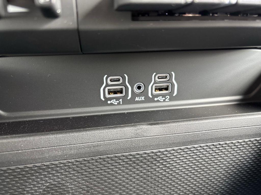 RAM 3500 Big Horn Crew Cab LWB 4WD DRW 2026