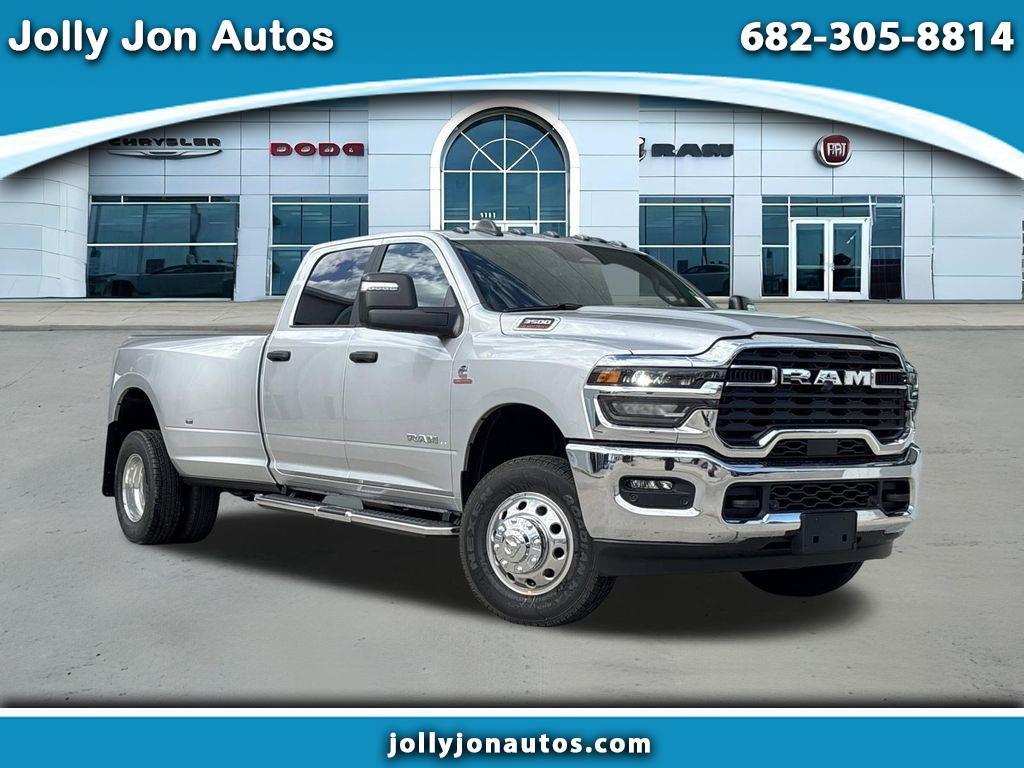 RAM 3500 Big Horn Crew Cab LWB 4WD DRW 2026