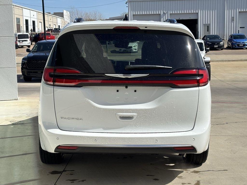 Chrysler Pacifica Pinnacle 2026