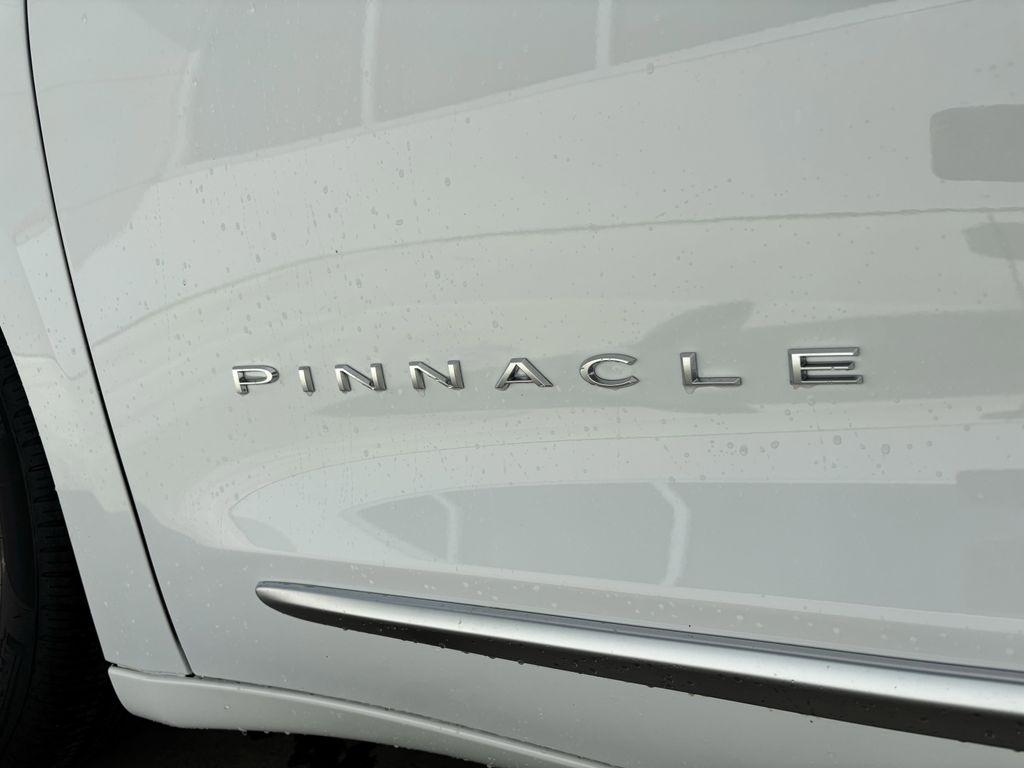 Chrysler Pacifica Pinnacle 2026