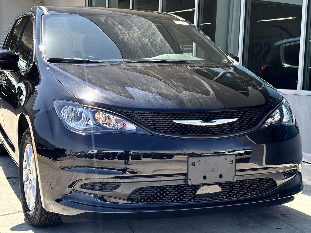 Chrysler Voyager LX 2026