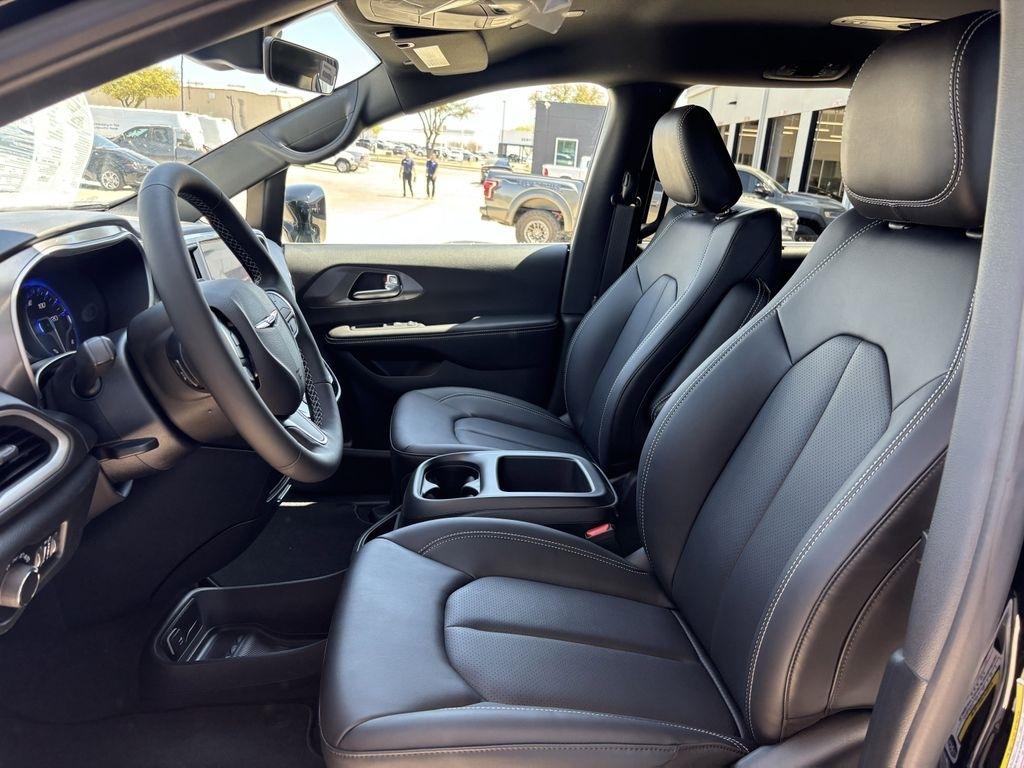 Chrysler Voyager LX 2026