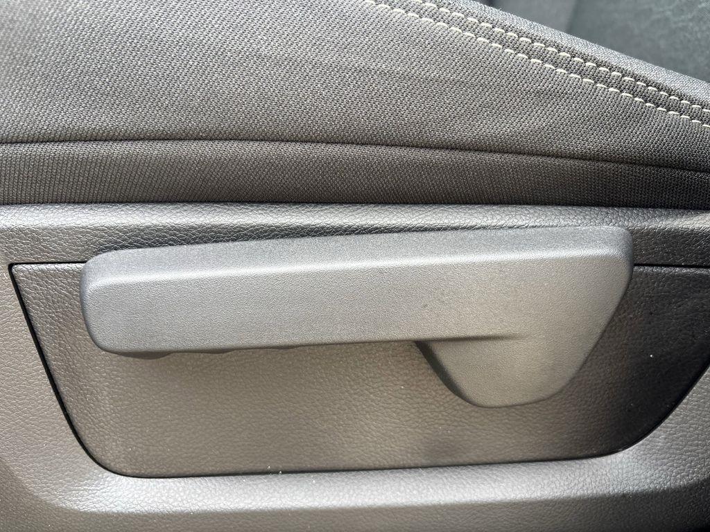 RAM 2500 Tradesman Crew Cab 4WD 2026