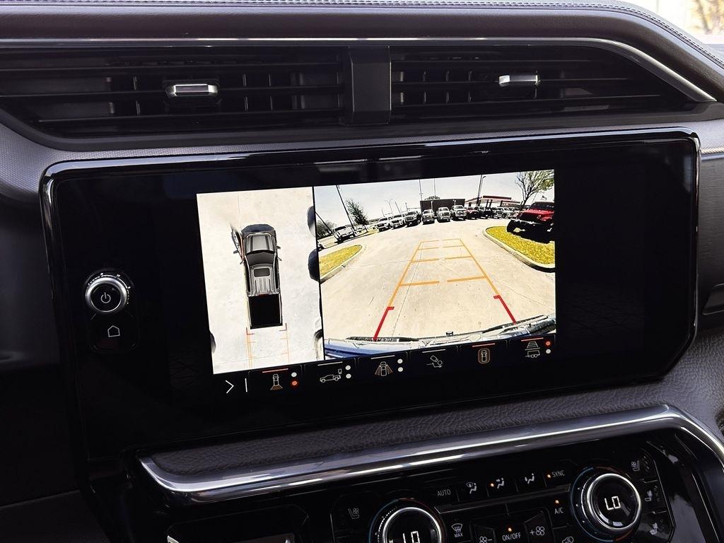 GMC Sierra 1500 Denali Crew Cab Short Box 4WD 2024