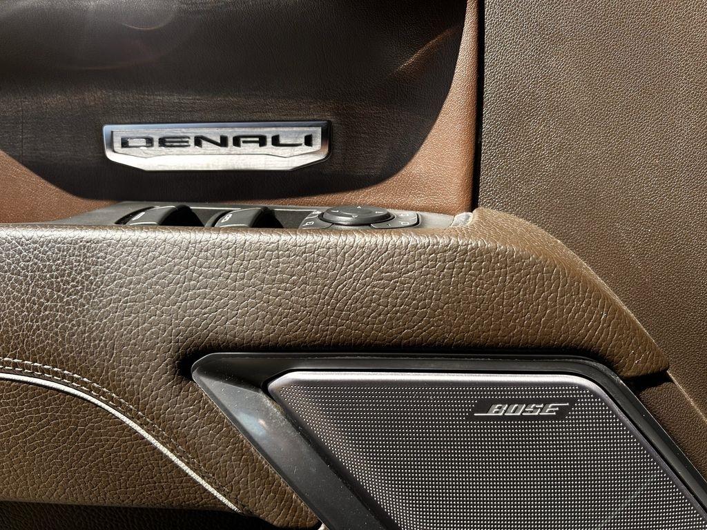 GMC Sierra 1500 Denali Crew Cab Short Box 4WD 2024