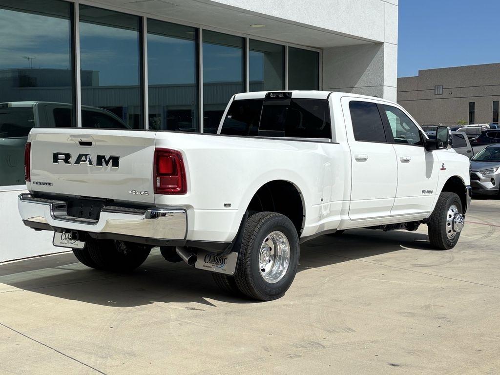 RAM 2500 Laramie Crew Cab 4WD 2026