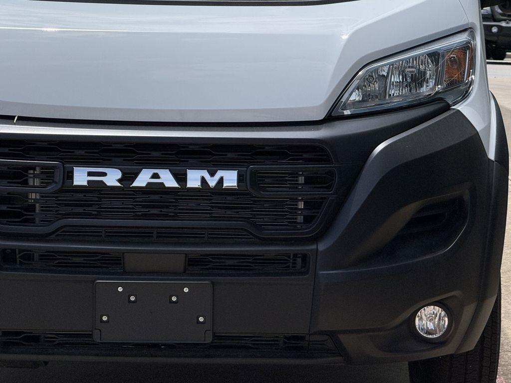 RAM Promaster 1500 Low Roof 136-in. WB 2026