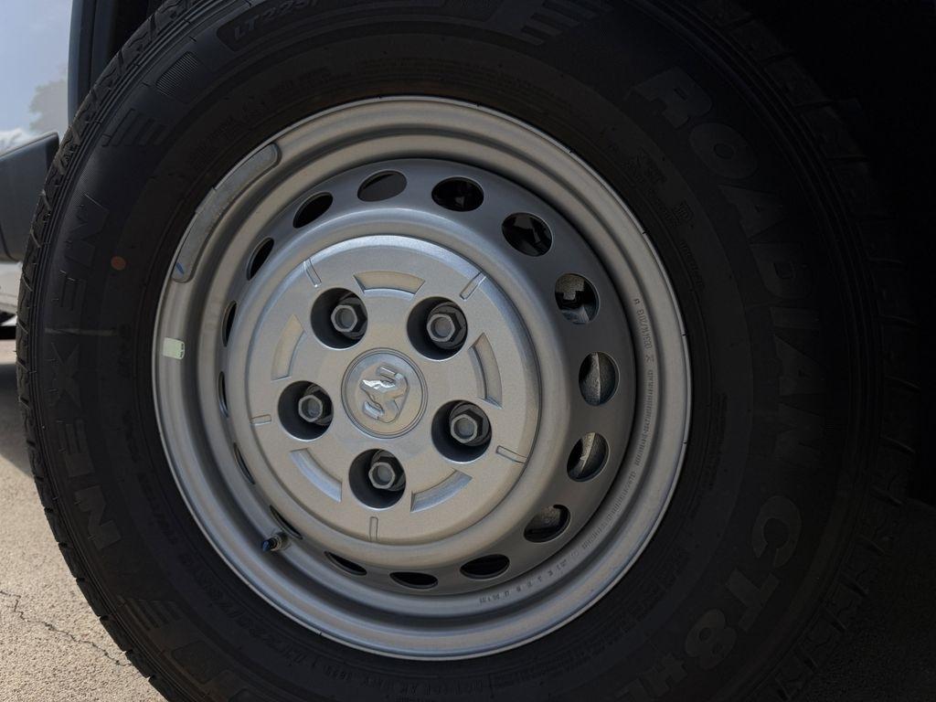 RAM Promaster 1500 Low Roof 136-in. WB 2026
