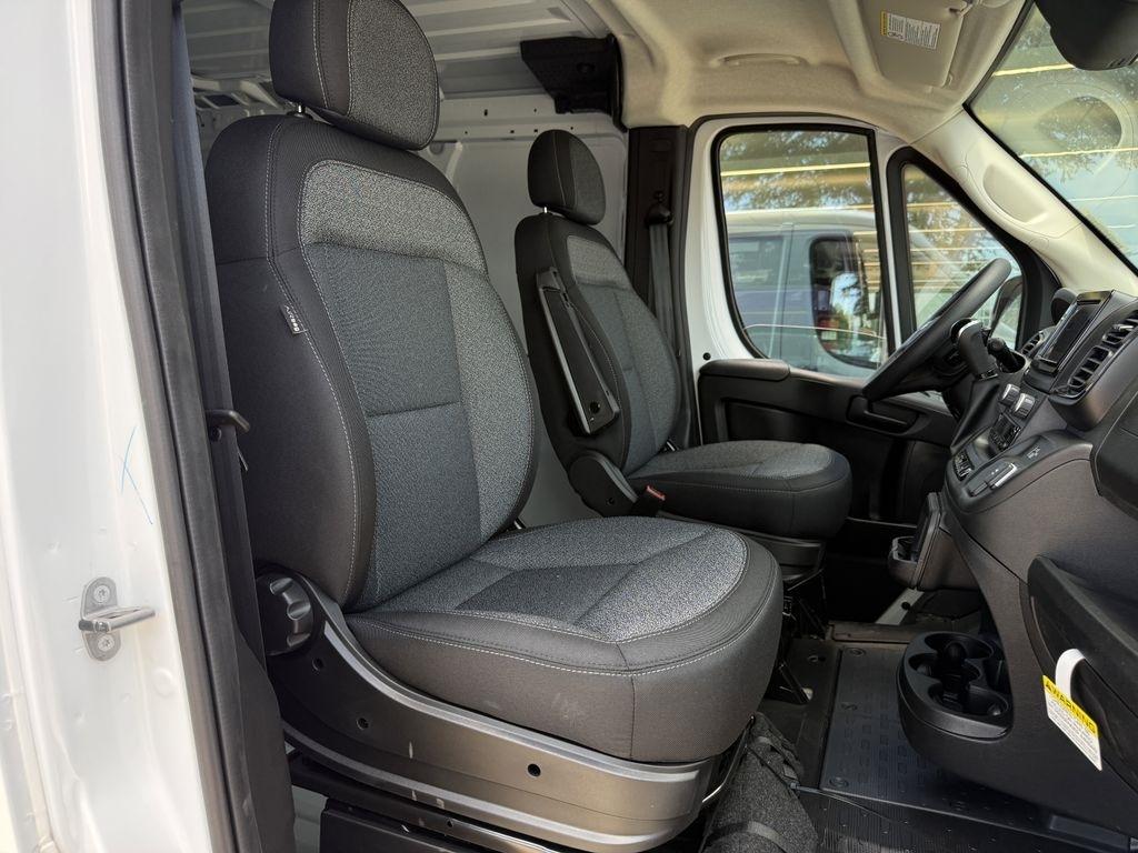 RAM Promaster 1500 Low Roof 136-in. WB 2026