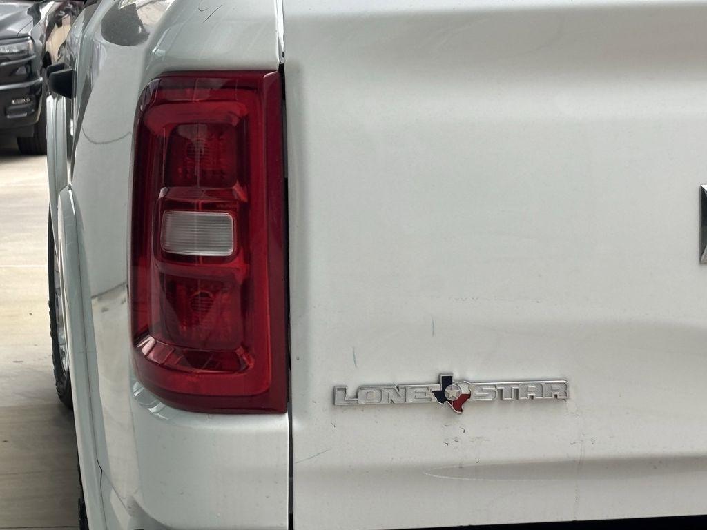 RAM 1500 Lone Star Crew Cab SB 2WD 2026