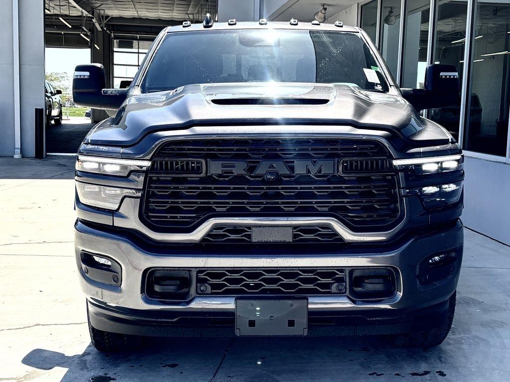 RAM 2500 Limited Mega Cab 4WD 2026