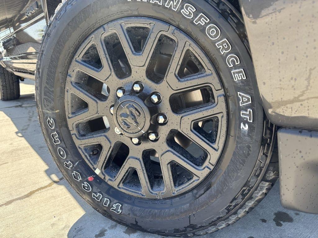 RAM 2500 Limited Mega Cab 4WD 2026