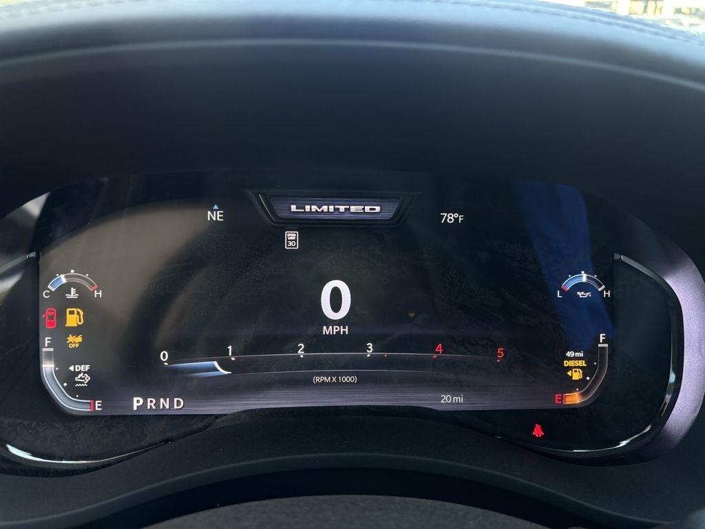 RAM 2500 Limited Mega Cab 4WD 2026