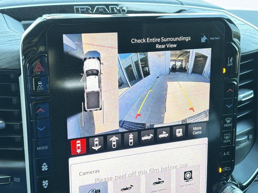 RAM 2500 Limited Mega Cab 4WD 2026