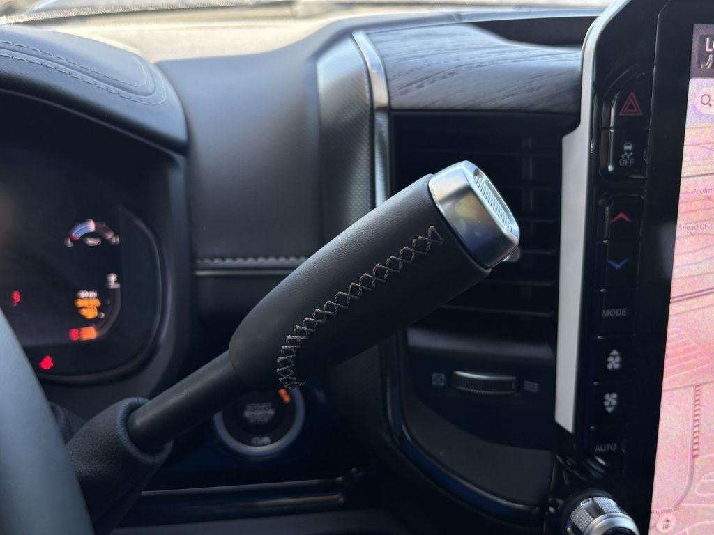 RAM 2500 Limited Mega Cab 4WD 2026