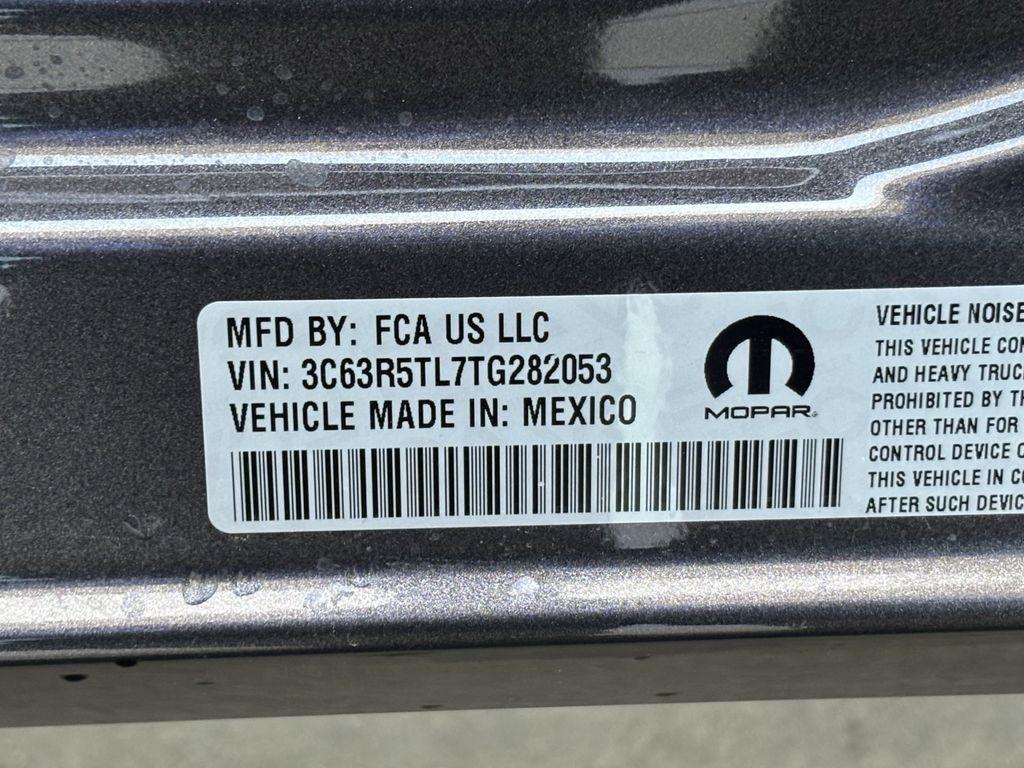 RAM 2500 Limited Mega Cab 4WD 2026