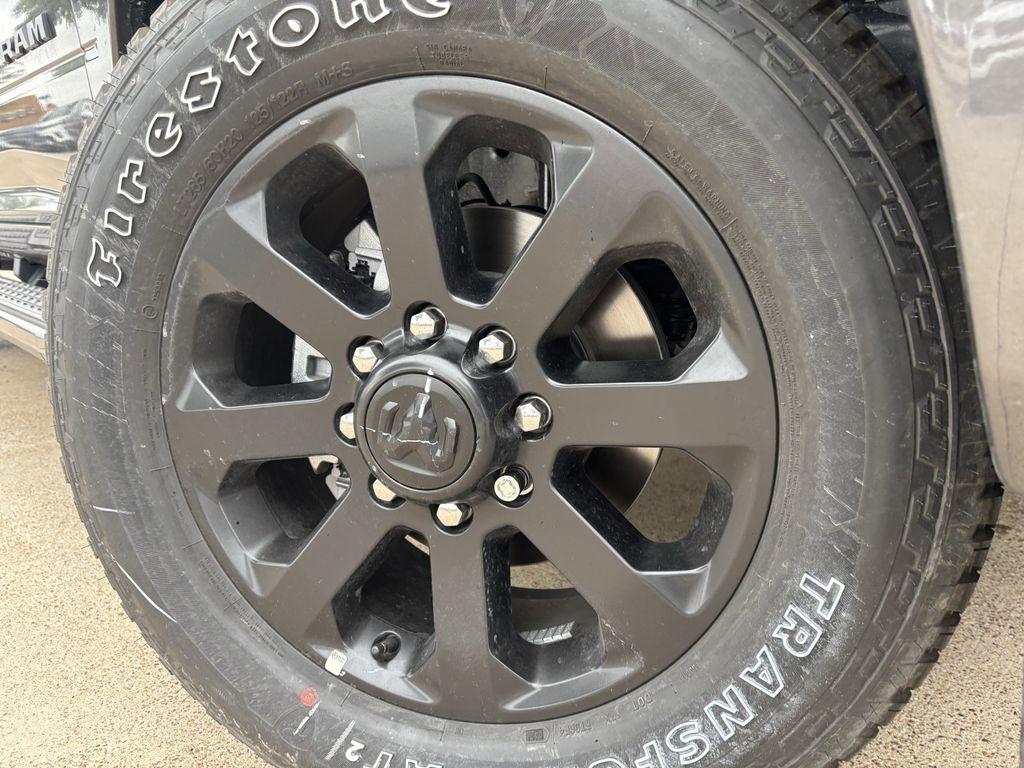 RAM 2500 Big Horn Crew Cab 4WD 2026