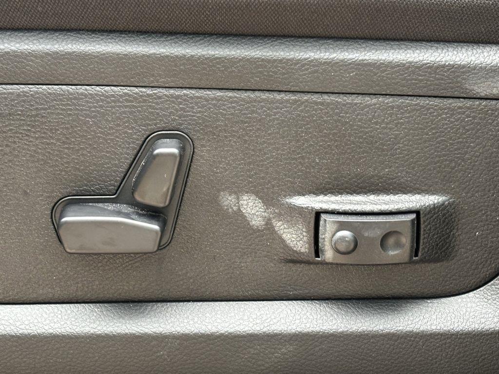 RAM 2500 Big Horn Crew Cab 4WD 2026