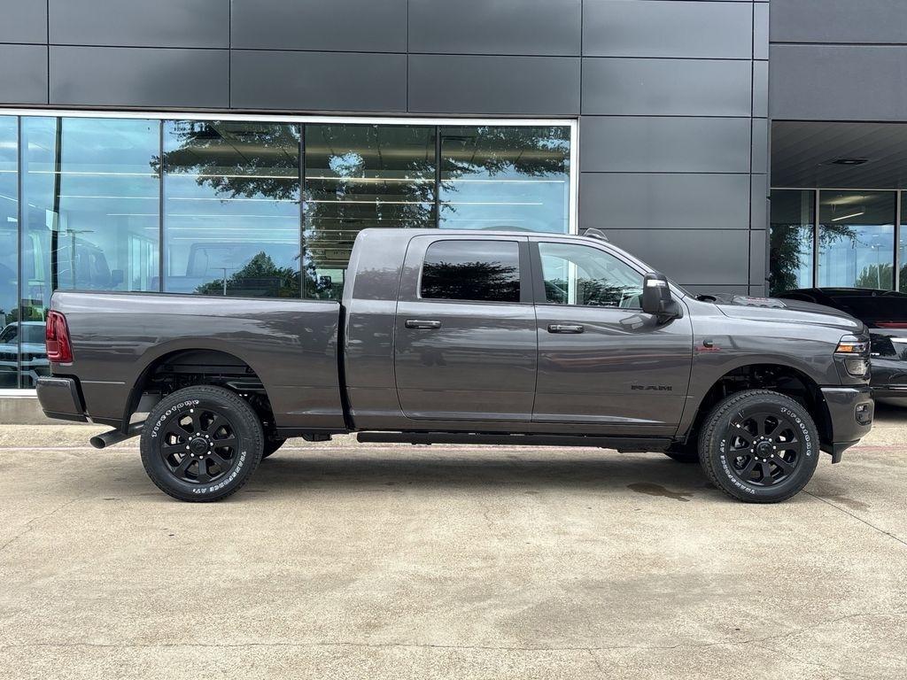 RAM 2500 Laramie Mega Cab 4WD 2026