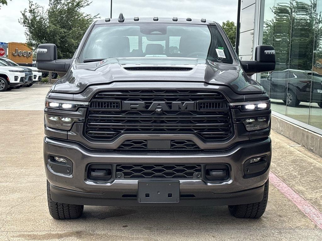 RAM 2500 Laramie Mega Cab 4WD 2026