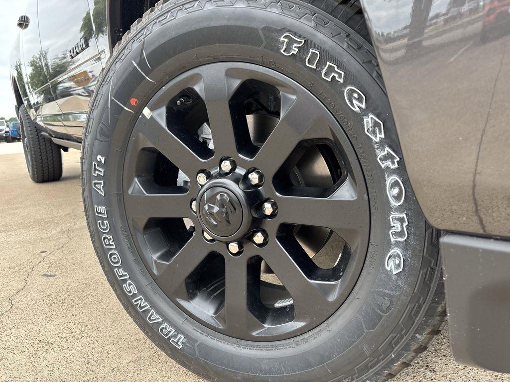 RAM 2500 Laramie Mega Cab 4WD 2026
