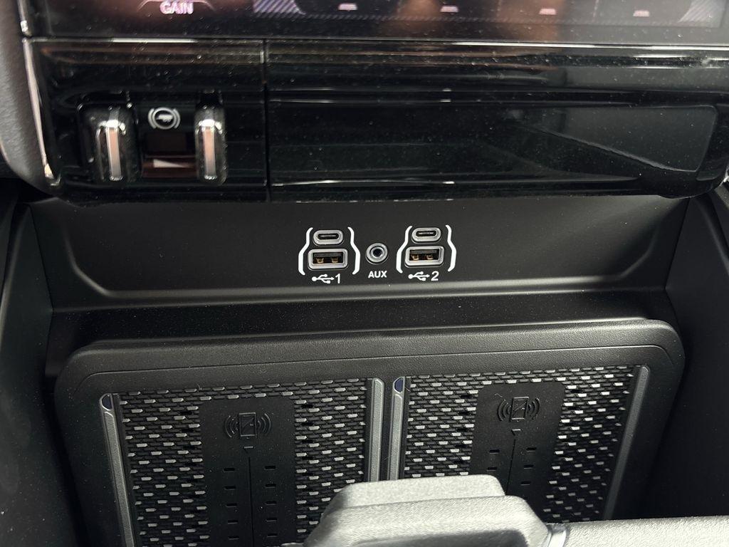 RAM 2500 Laramie Mega Cab 4WD 2026