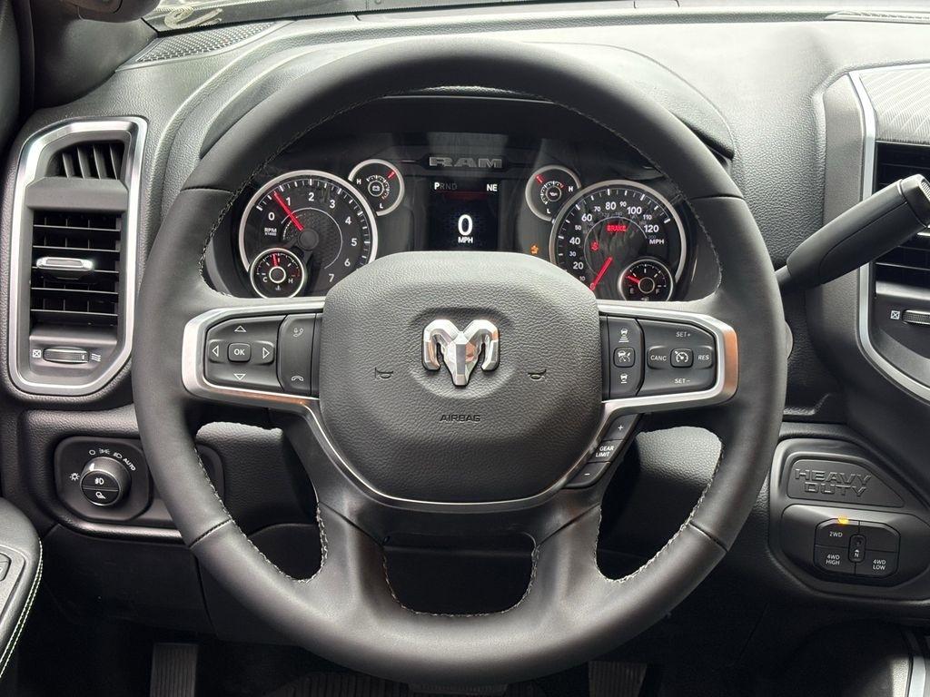 RAM 2500 Tradesman Crew Cab SWB 4WD 2026