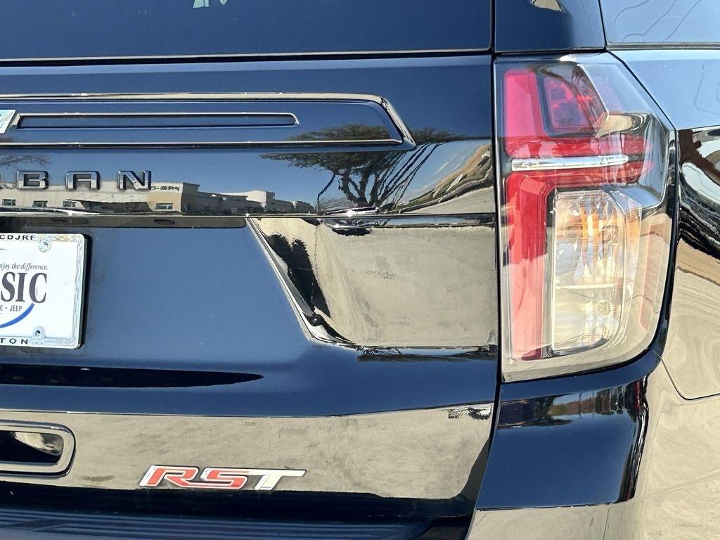 Chevrolet Suburban RST 2024