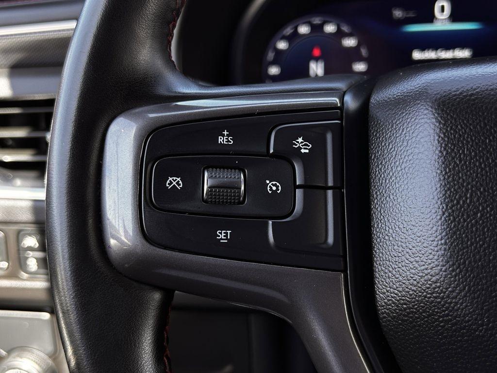 Chevrolet Suburban RST 2024