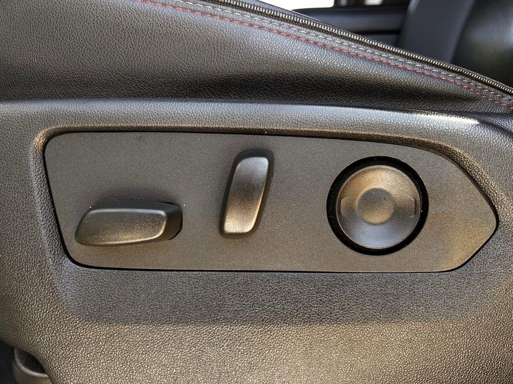 Chevrolet Suburban RST 2024