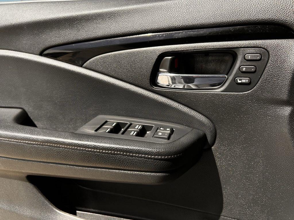 Honda Pilot Touring 2WD 2020