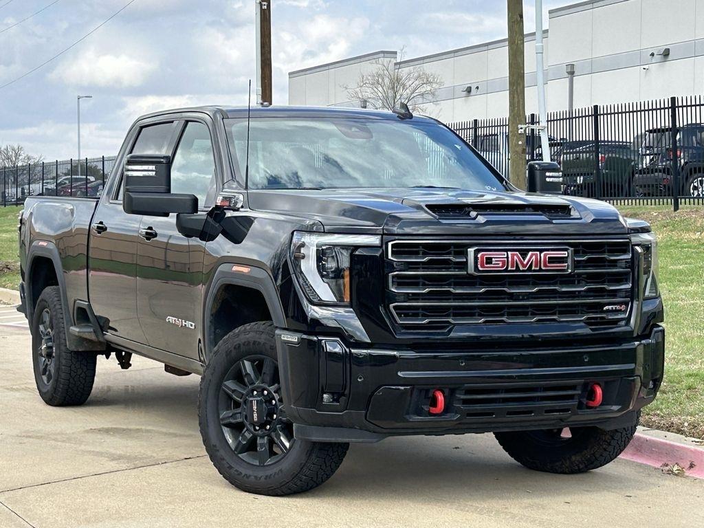 GMC Sierra 2500HD AT4 Crew Cab 4WD 2025