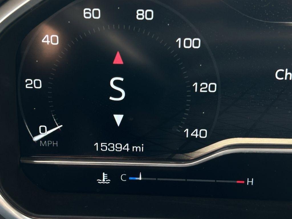 GMC Sierra 2500HD AT4 Crew Cab 4WD 2025