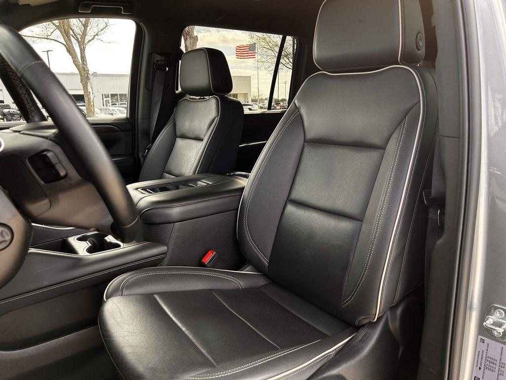 Chevrolet Suburban Premier 2024