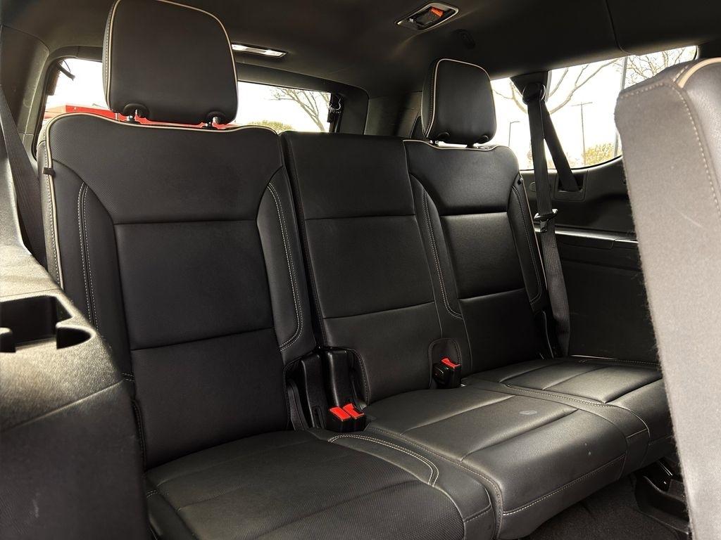 Chevrolet Suburban Premier 2024