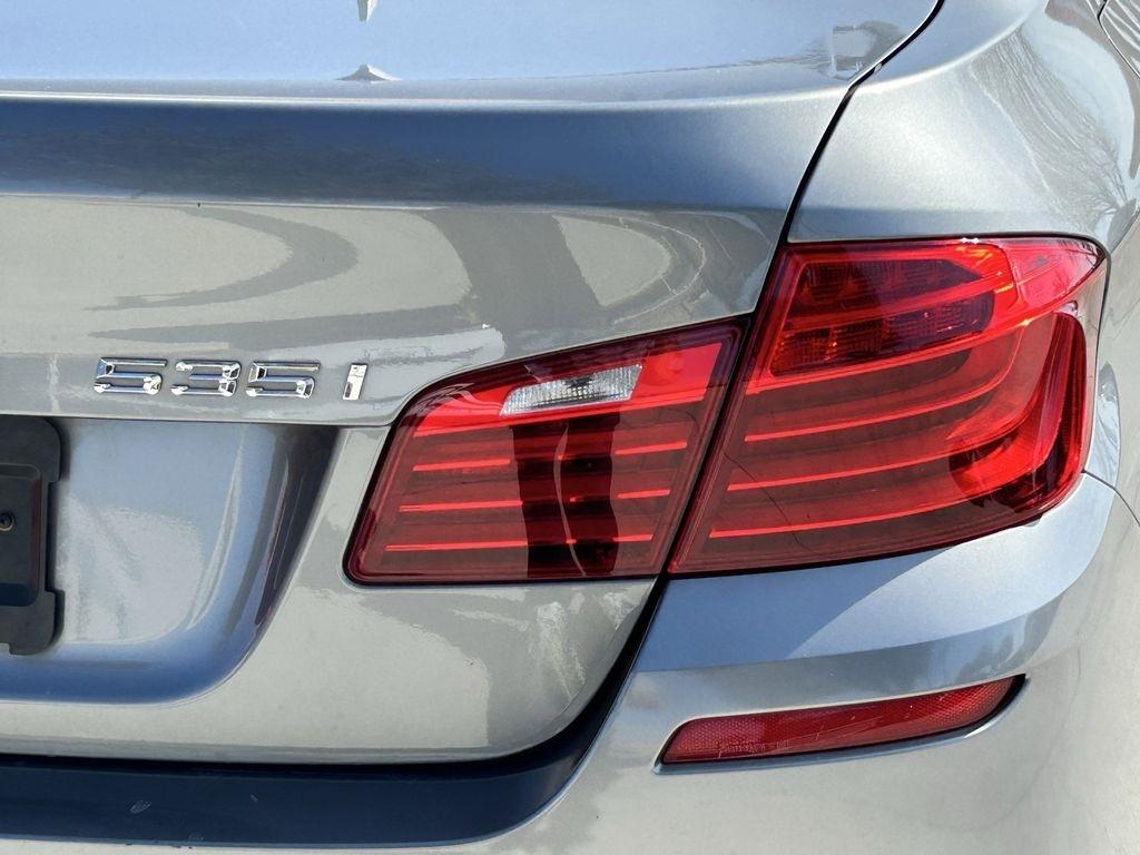 BMW 5-Series 535i 2016