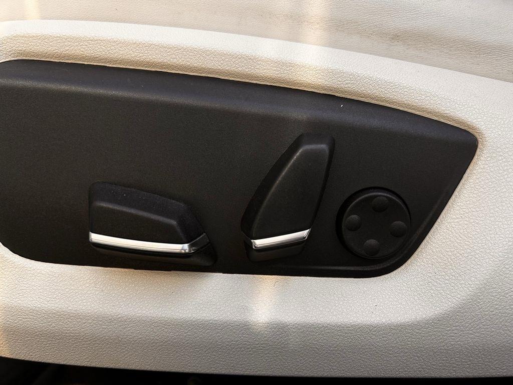 BMW 5-Series 535i 2016