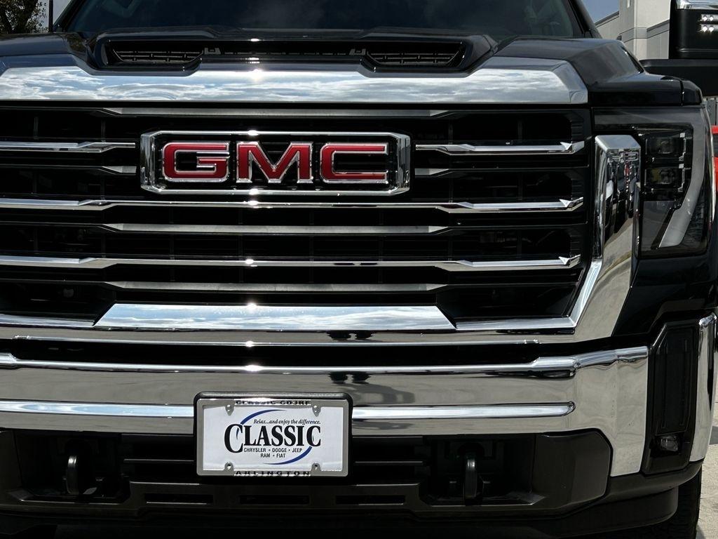 GMC Sierra 2500HD SLT Crew Cab 2WD 2025