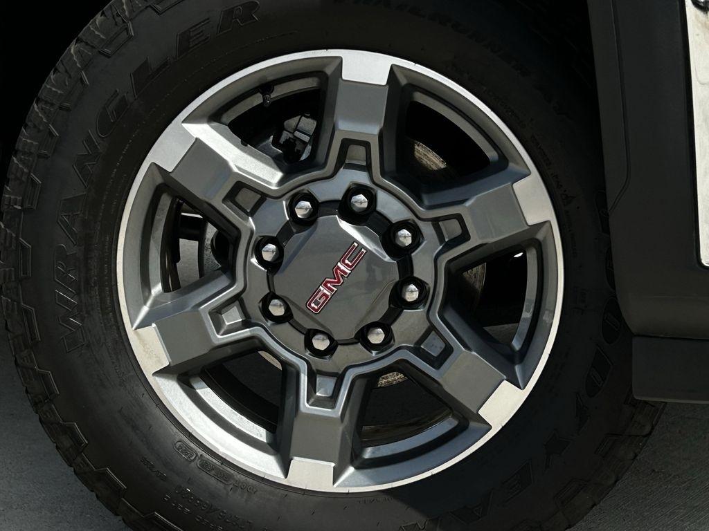 GMC Sierra 2500HD SLT Crew Cab 2WD 2025