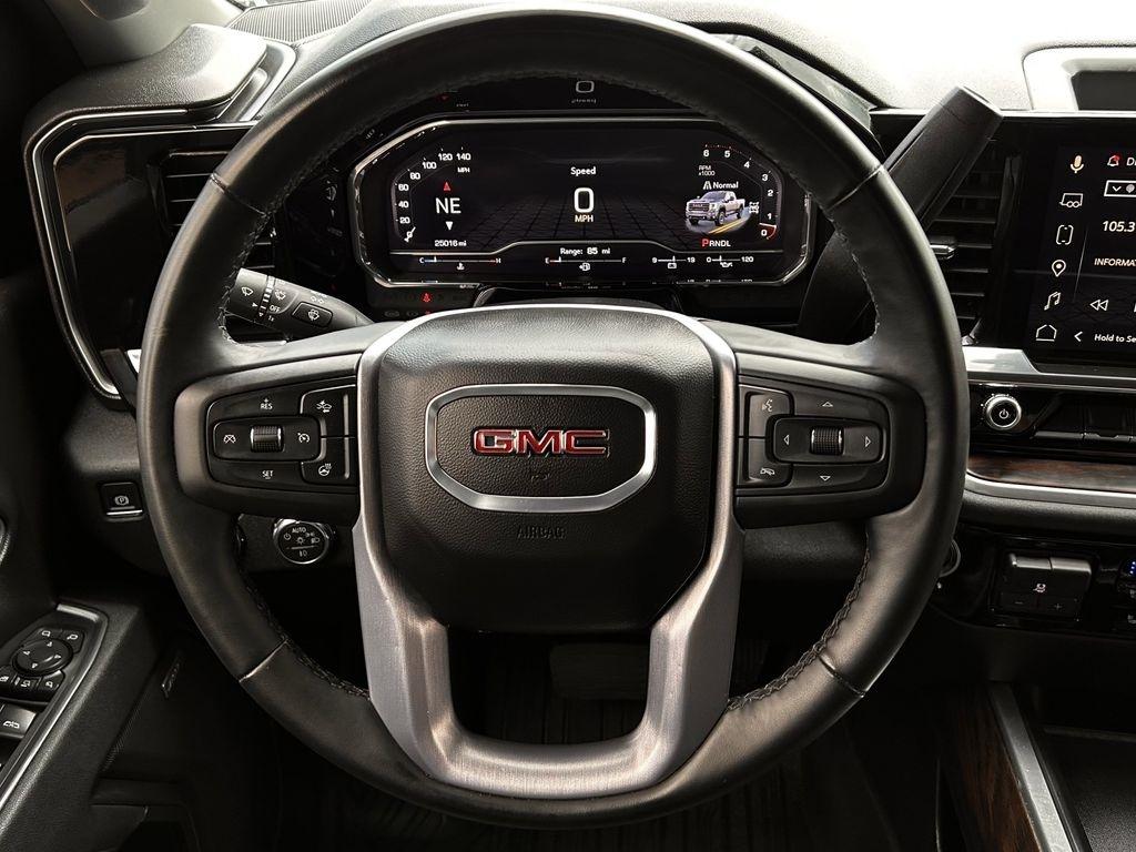 GMC Sierra 2500HD SLT Crew Cab 2WD 2025