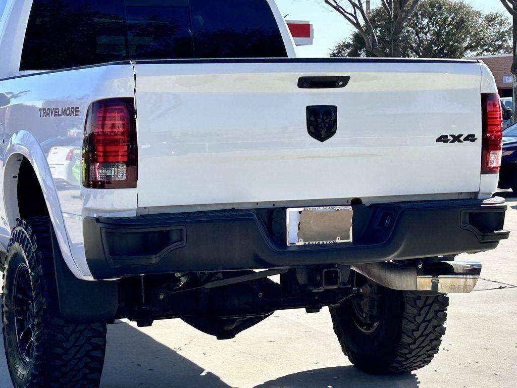 RAM 2500 Laramie Crew Cab SWB 4WD 2016