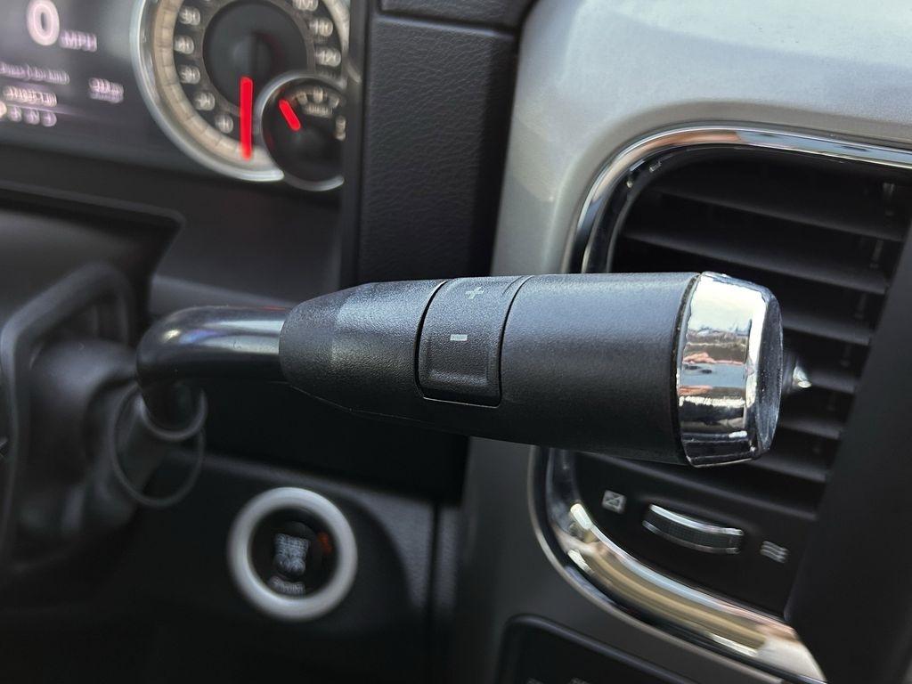 RAM 2500 Laramie Crew Cab SWB 4WD 2016