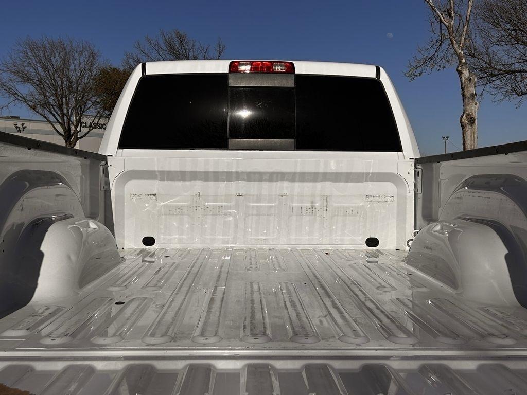 RAM 2500 Laramie Crew Cab SWB 4WD 2016